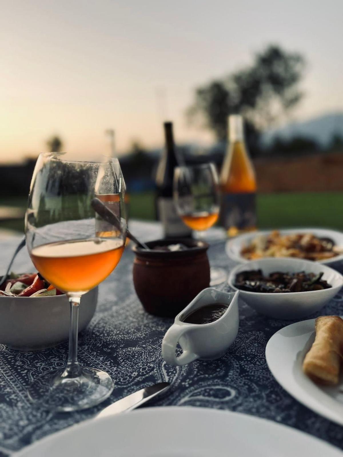 Chubini Winery&Pine Cottage Kvareli Esterno foto